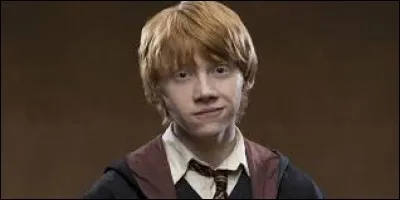 Le nom complet de Ron est Ronald Arthur Weasley.