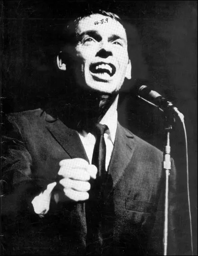 En quelle année Jacques Brel chante-t-il la chanson de "Jacky" ?