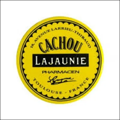 UNE BOITE DE CACHOU LAJAUNIE - Humm ! Cet homme aime les confiseries...quel type de friandise est ce cachou venu de Toulouse ?