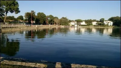 Le port de Fontaine-Vieille a été créé en :