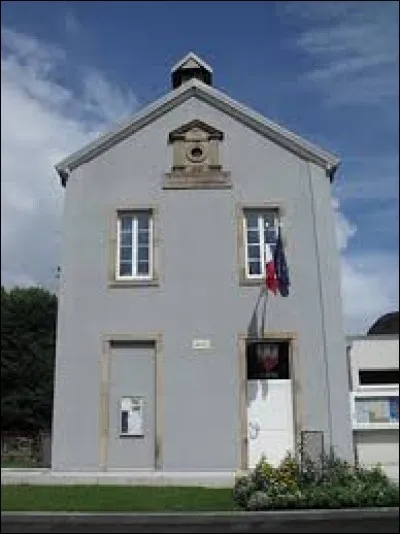 Nous commençons notre balade en Franche-Comté, à Berche. Village de l'arrondissement de Montbéliard, il se situe dans le département ...