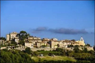 Nous partons pour commencer en région P.A.C.A., à Blauvac. Ville perchée sur une colline, dans l'arrondissement de Carpentras, elle se situe dans le département ...