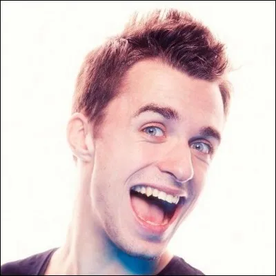 Quelle est la date de naissance de Squeezie ?