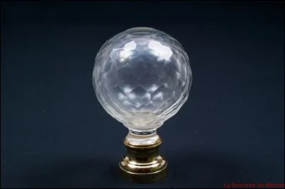 BACCARAT - Si vous regardez dans votre boule de cristal, vous saurez que cette ville de l'est de la France se situe dans le département :