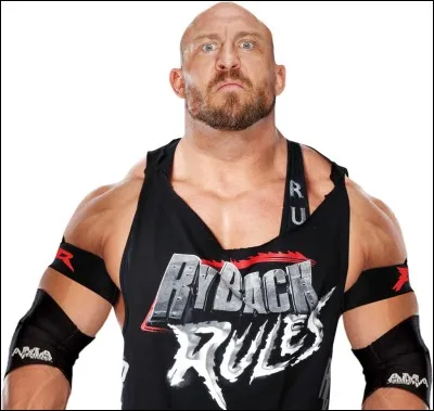 Quel est le surnom de Ryback ?