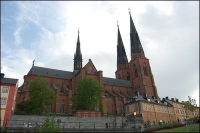 Dans quel pays se situe Uppsala ?