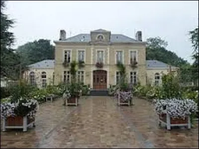 Ville des Hauts-de-France, dans le canton de Calais-2, Ardres se situe dans le département ...