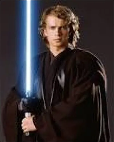 Qui est la mère d'Anakin Skywalker ?