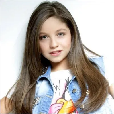 Où est née Karol Sevilla ?