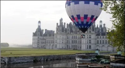 Qu'est-ce qui va faire prendre de la hauteur à la montgolfière dans ce voyage tranquille mais magique ?