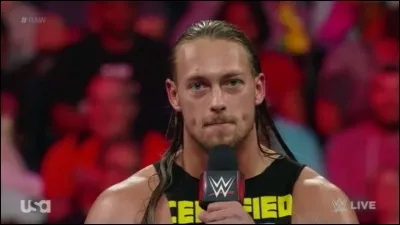 Avec qui Big Cass est-il en couple ?