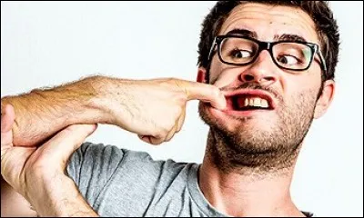 Quel est le pseudonyme de Cyprien ?