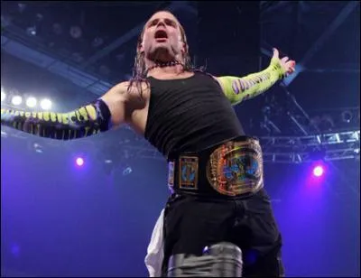 Quel ge avait Jeff Hardy quand sa mre est dcde ?