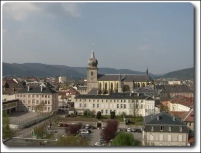 La ville de Remiremont se trouve dans :