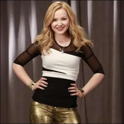 Quelle actrice joue le rôle de Liv Rooney dans "Liv & Maddie" ?