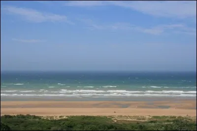 Quelle plage de Normandie a accueilli la cérémonie internationale du 70e anniversaire du débarquement, le 6 juin 1944 ?