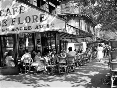 Le Café de Flore qu'affectionne Modiano est fréquenté par :