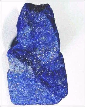 Quelle est la vertu du lapis-lazuli ?