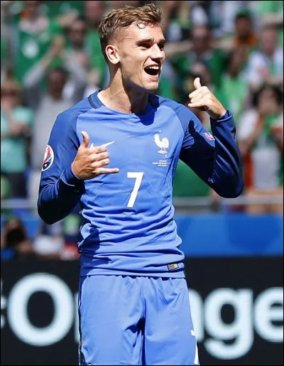 Quel âge avait Antoine Griezmann en janvier 2017 ?