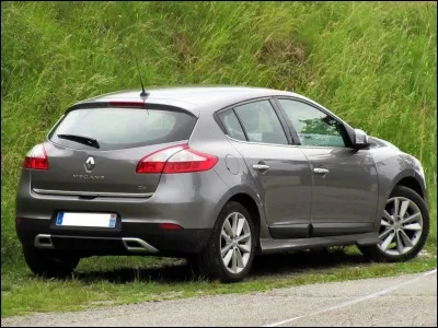 On peut aussi trouver des "Mégane" en Russie.