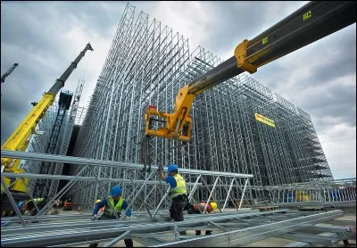 En quel année fut construit le Mont Saint-Michel ?