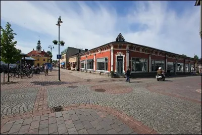 Rauma est une ville de 40 000 habitants sur les bords de la Baltique. Dans quel pays est-elle ?