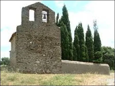 Cette première balade aoûtienne débute en Occitanie à Caixas. Commune de la région naturelle des Aspres, elle se situe dans le département ...