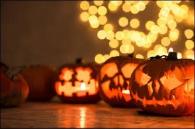 Lors de quelle nuit d'automne la fête "Halloween" a-t-elle lieu ?