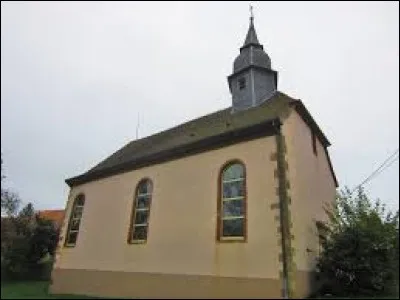 Village Mosellan, Berling se situe en région ...