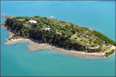 De quel pays dépend l'île de la Tortue ?