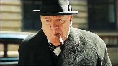 Qui est Churchill en 1945 ?