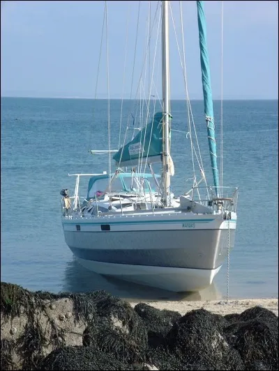 Comment s'appelle le lieu d'amarrage d'un bateau ?