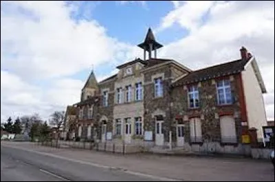 Notre balade commence dans le Grand-Est, à Beine-Nauroy. Commune de l'arrondissement de Reims, elle se situe dans le département ...