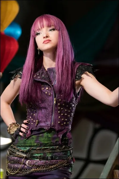 Qui a joué Mal dans "Descendants 2" ?