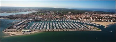 À qui appartient la partie nord du port d'Arcachon?