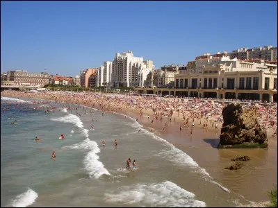 Quelle est cette ville ou le surf domine ?