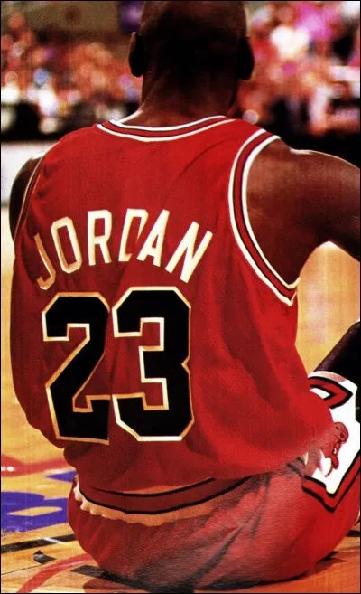 Pourquoi Michael Jordan portait-il le numéro 23 lors de ses match ?