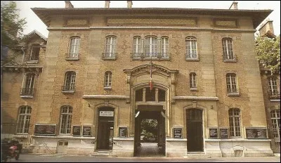 Quel est ce bâtiment du XVe ?