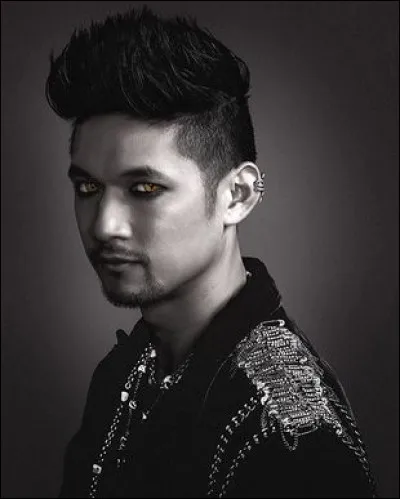 Qui est amoureux(se) de Magnus Bane ?