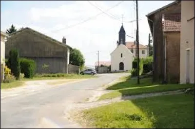 Notre balade dominicale commence dans la Meuse, à Cuisy. Petit village de 53 habitants, il se situe en région ...