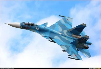 Quel est le nom de code OTAN du SU-33 ?