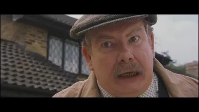 HP1 : comment s'appelle l'entreprise de Vernon Dursley et qu'y fait-il?