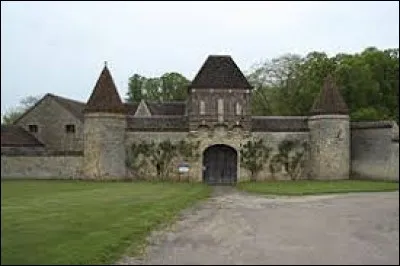 Notre balade commence cette semaine à l'abbaye de Vauluisant, à Courgenay. Commune de l'ex région Bourgogne, elle se trouve dans le département ...