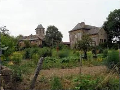 Village Aveyronnais, Camboulazet se situe en région ...