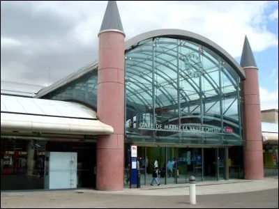 En quelle année la gare TGV a-t-elle été inaugurée ?