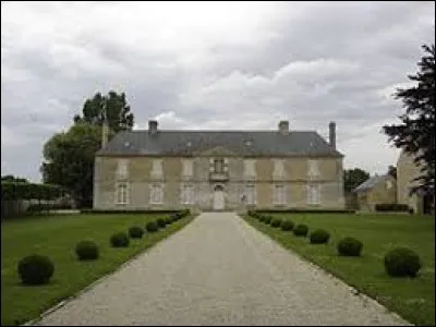 Notre balade commence cette semaine au château de Bazenville. Nous sommes en Normandie, dans le département ...