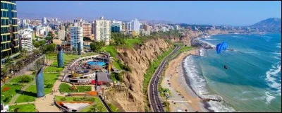 De quel pays Lima est-elle la capitale ?