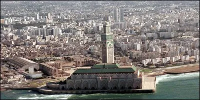 Dans quel pays africain se trouve la ville de Casablanca ?