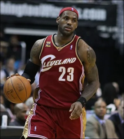 Quel est le vrai nom de LeBron James ?