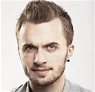 Comment la copine de Squeezie s'appelait-elle ?